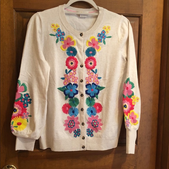 Boden Sweaters - Boden oatmeal melange embroidered cardigan